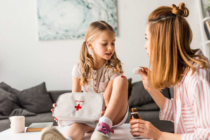 trusa medicala medicamente acasa bebelusi copii doctor sfat medical cabinet pediatrie medic pediatru sighisoara dr alexandra latcu