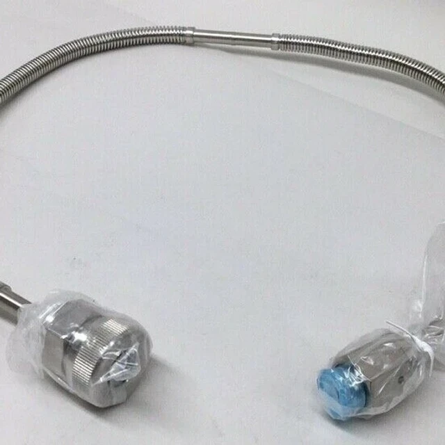 Tokyo Electron 2185-032852-13 Flexible Tube Assembly 1/4" DS2185-032852-13