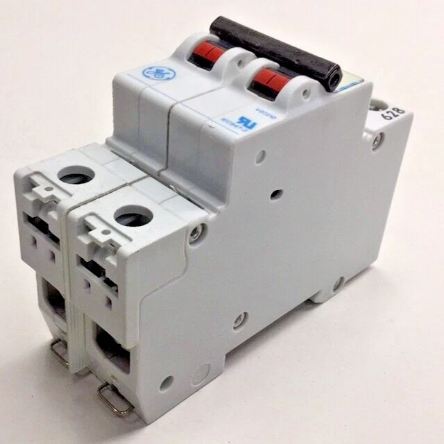 GE V07210 Used Circuit Breakers Molded Case
