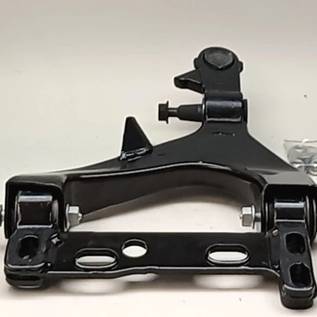 SH 73061R Suspension Control Arm And Ball Joint Assembly
