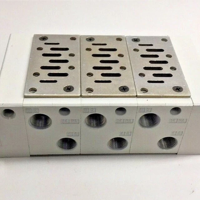SMC VV713-03L-03B Used Manifold Assy ISO1 3-station