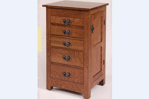 dressertopmissionoakjewelryarmoire.png