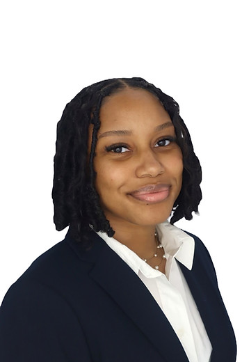 D'Ahni Banks_edited_edited_edited.jpg