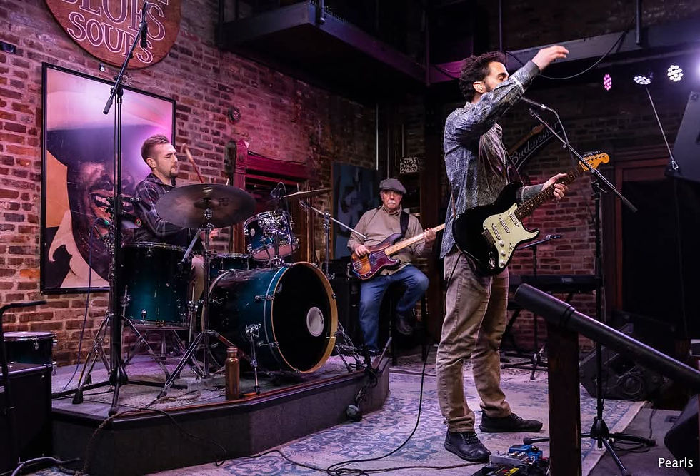 St. Louis Drummer, Kyle Ray at BBs jazz and blues with Paul Neihaus and Tom Maloney for the Blue lotus Blues Jam