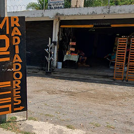 Servicios que ofrece:
Radiadores
Mofles
Silenciadores
Catalizadores
Mantenimiento