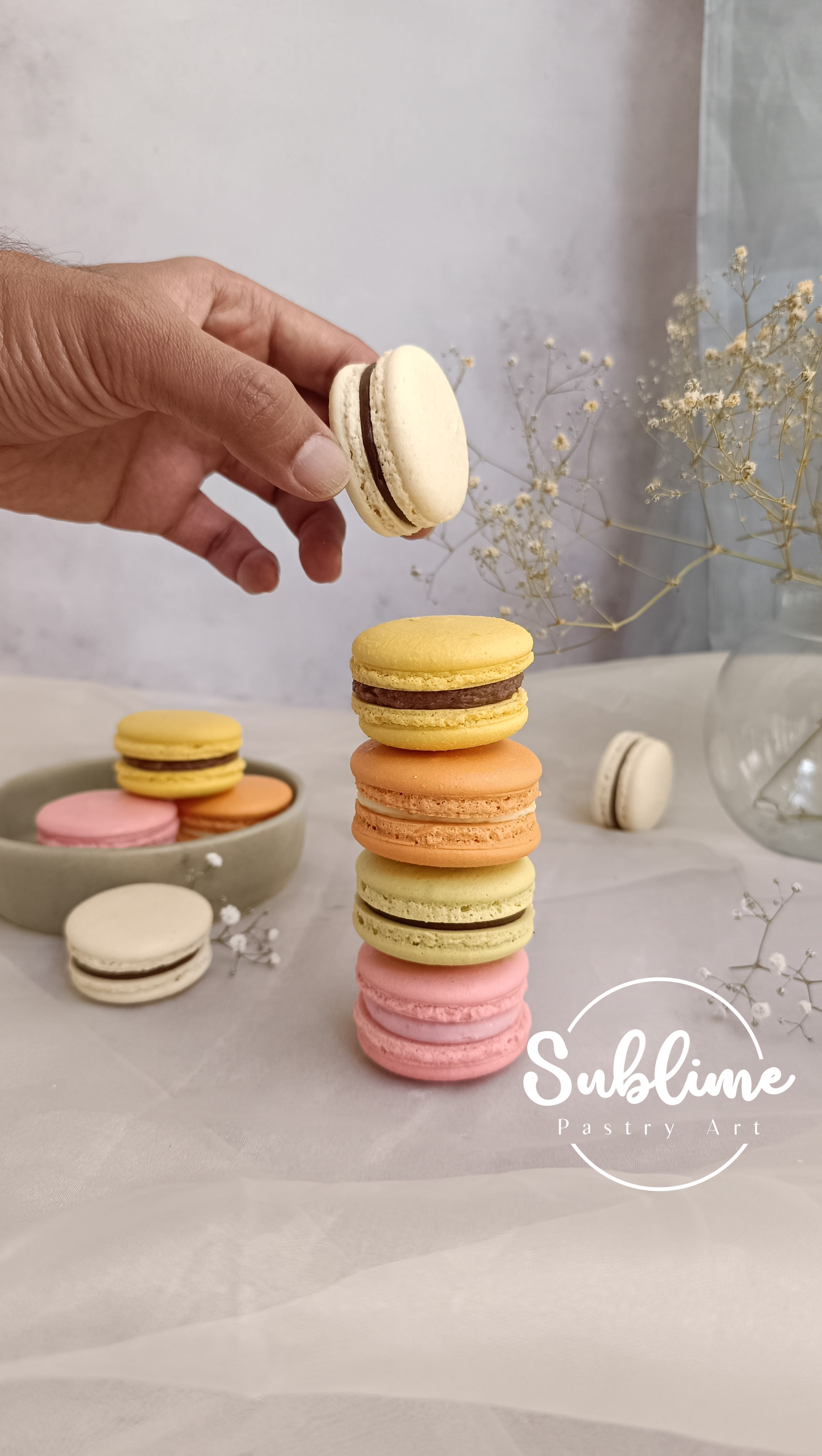 Macarons (Pack of 4) - Available in four flavours