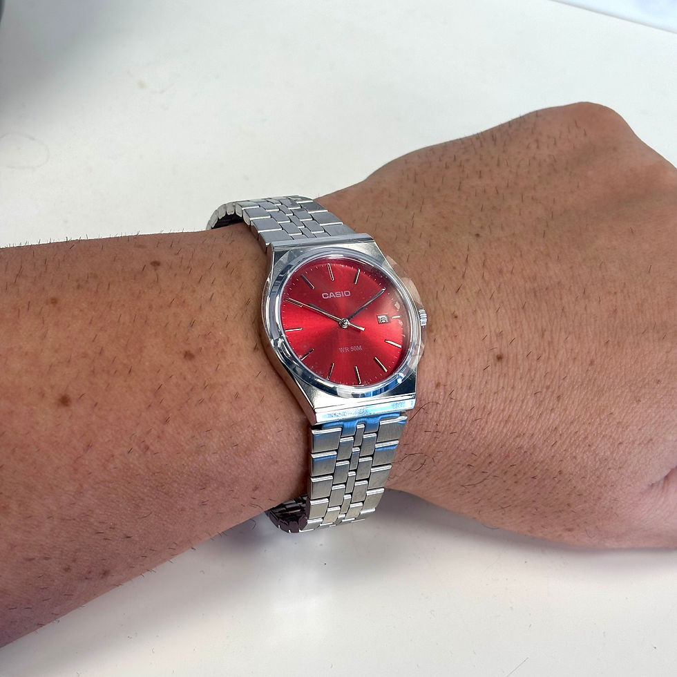 Casio orologio con Quadrante Rosso Mod. MTP-B145D