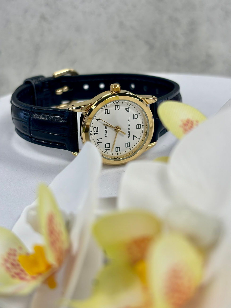 Miniatura: Orologio Casio da donna cassa in acciaio dorato cinturino pelle Mod. LTP-V001GL