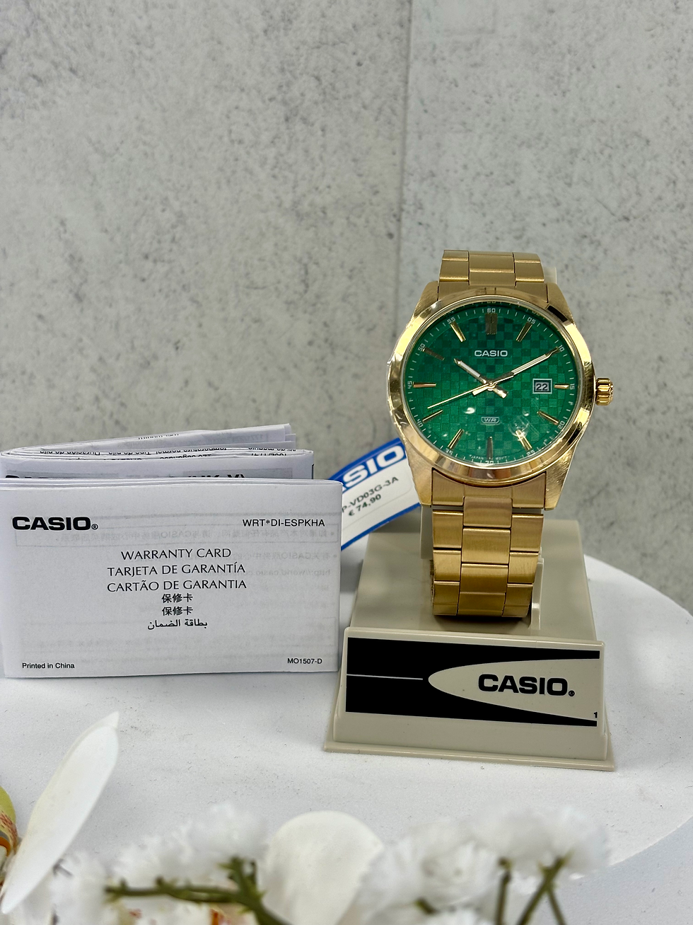 Miniatura: Orologio da polso Casio in acciaio dorato quadrante verde