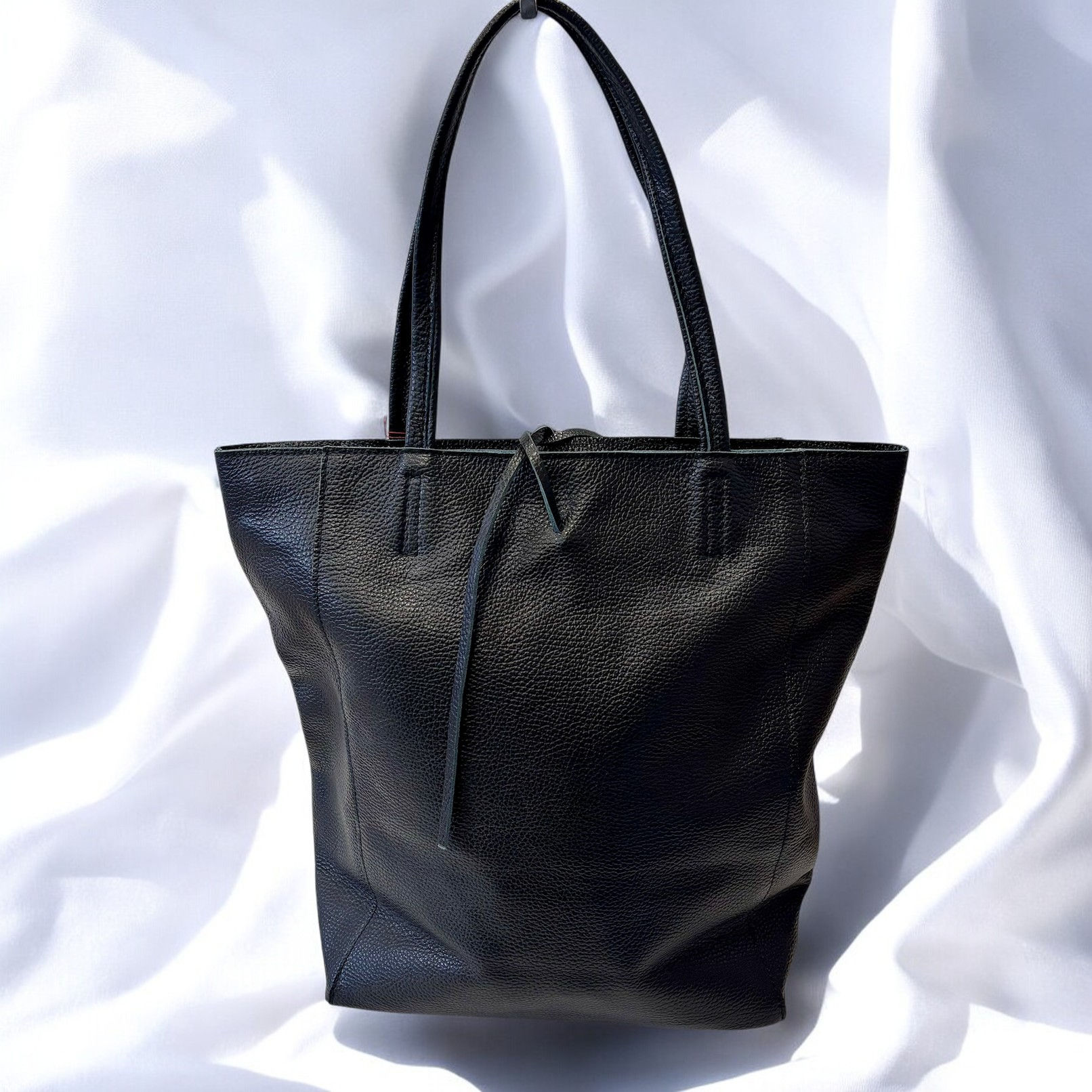 Borsa Margot in vera pelle spaziosa