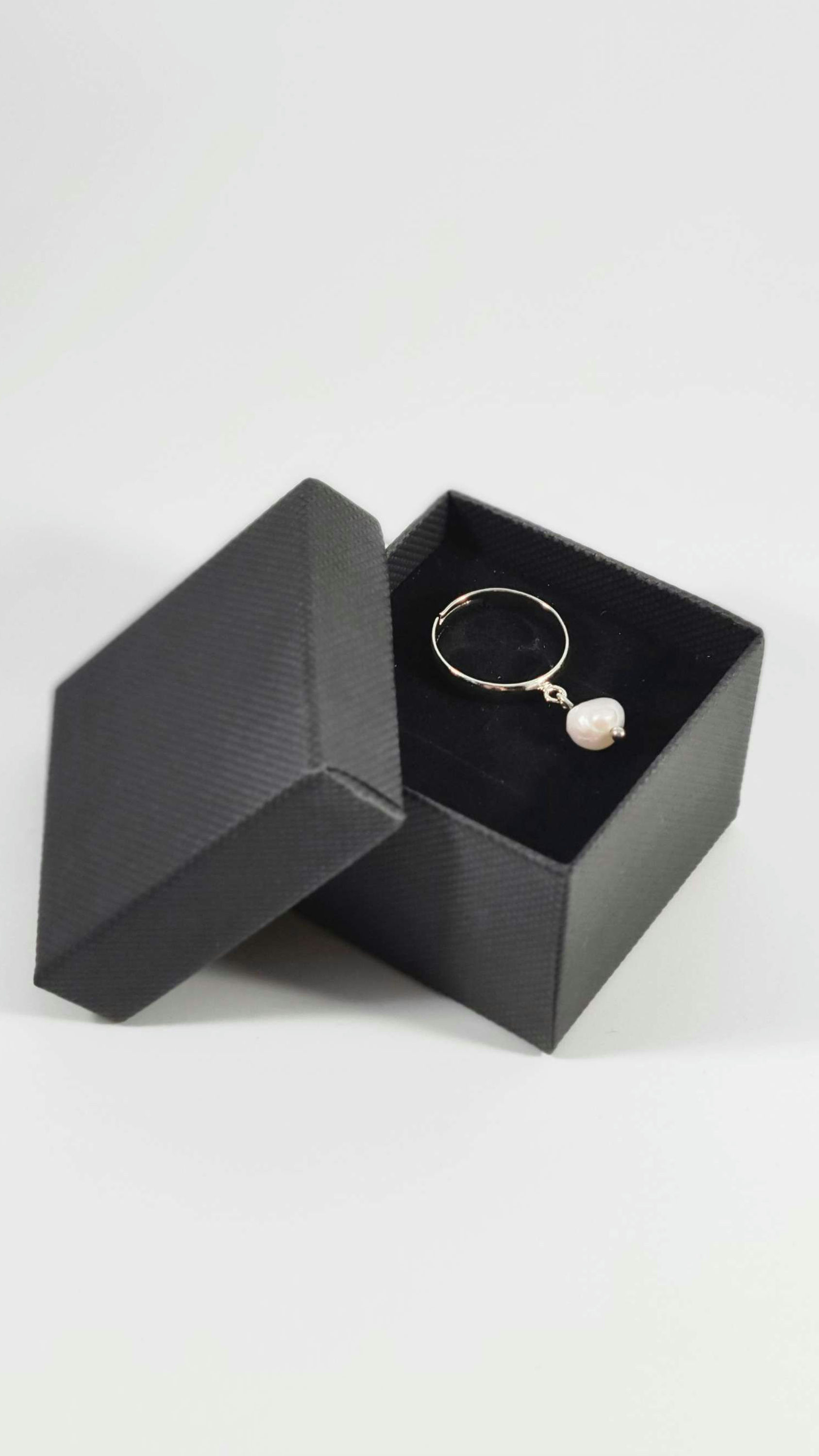 Bague réglable perle d'eau douce - Acier