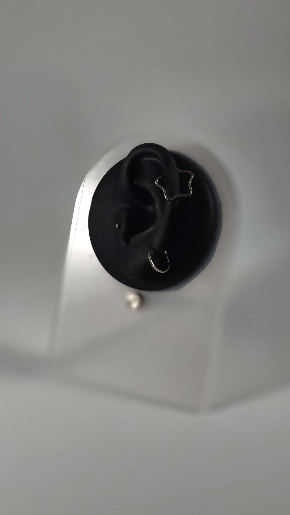 Miniature : Piercing nez strass blanc (incurvé) - Titane