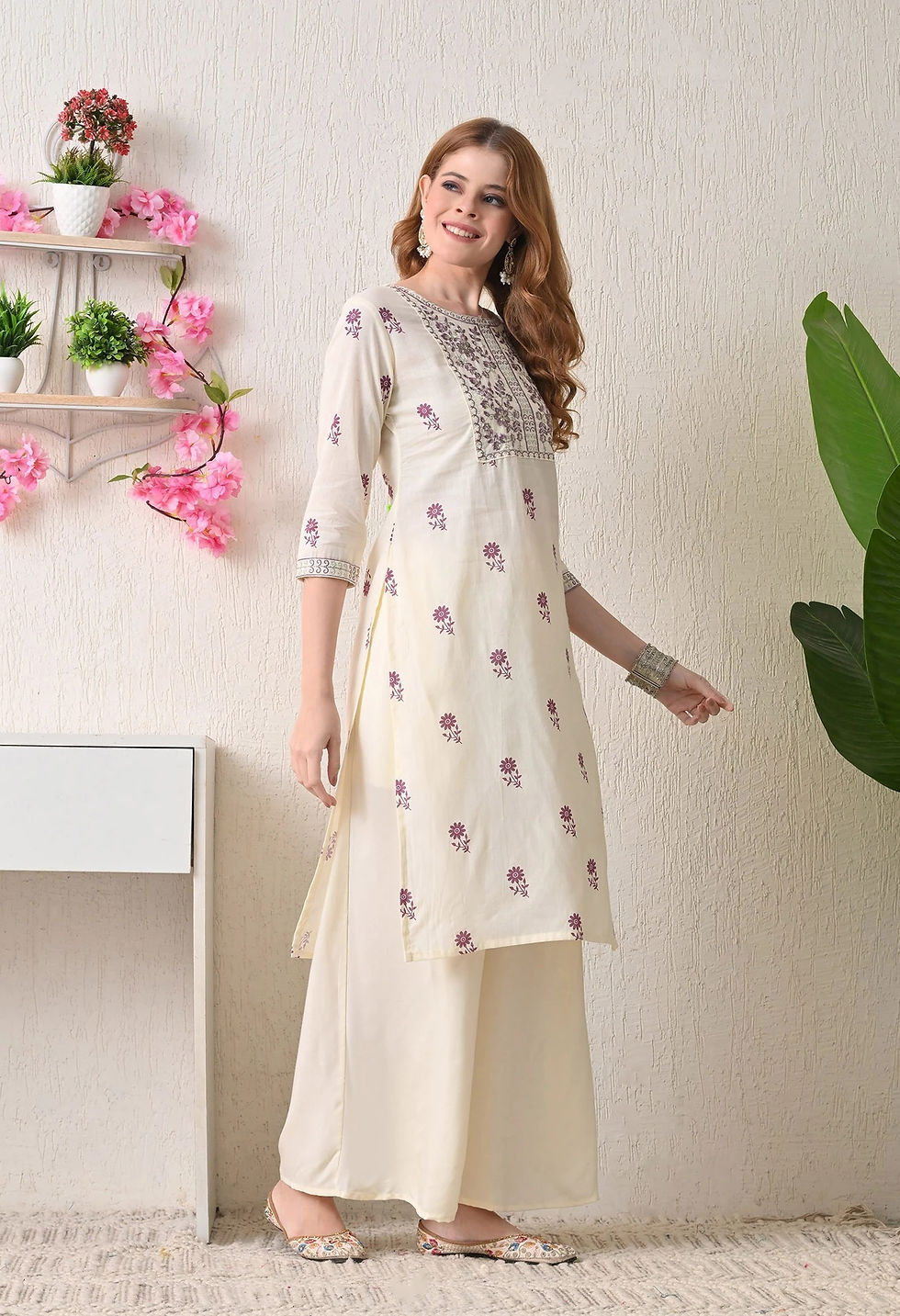 Thumbnail: Firnas Apparels Embroidered Pure Cotton Straight Kurta for Women (Purple) ₹450.0