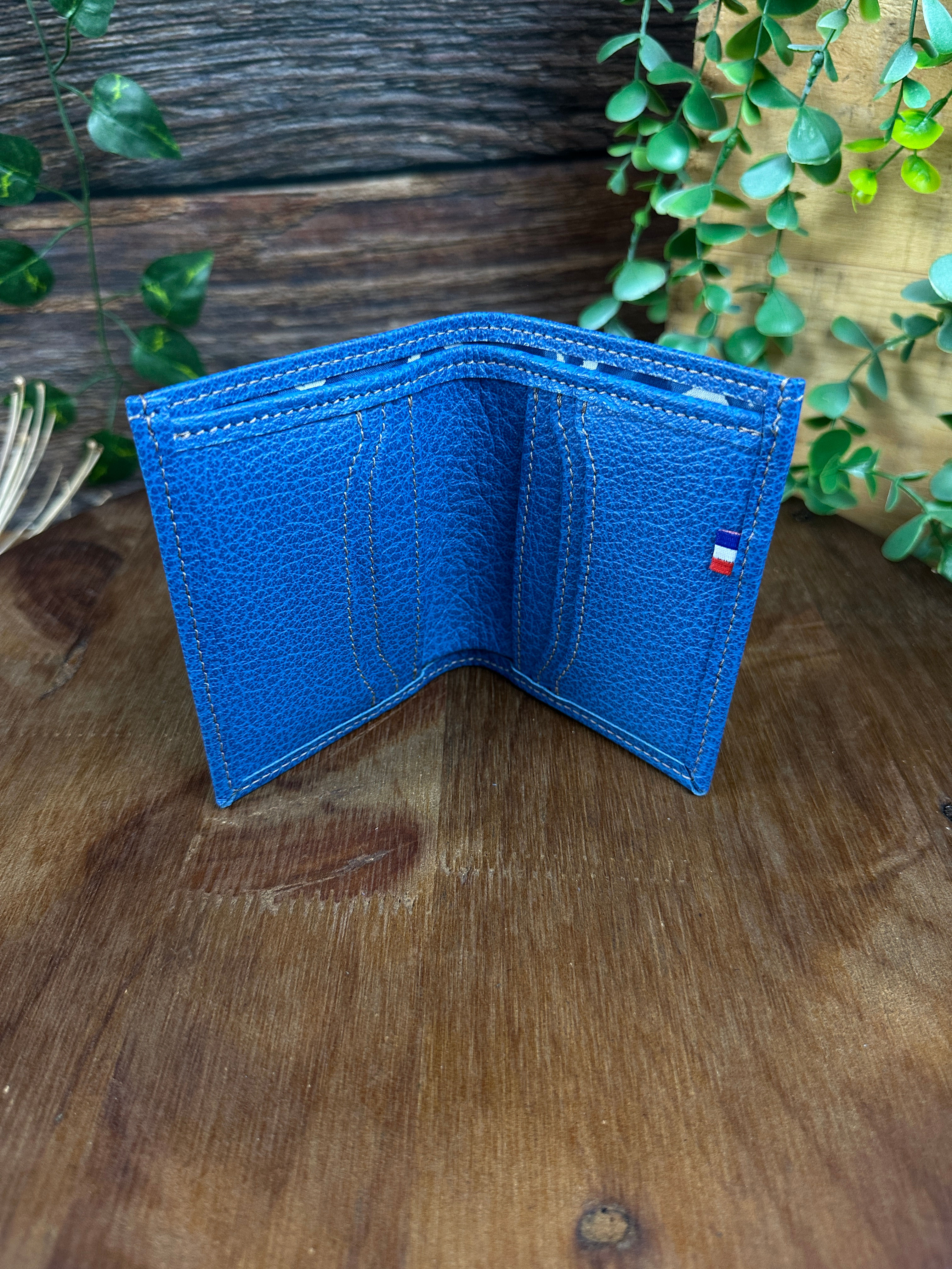 Portefeuille cuir artisanal homme – Modèle Aubépine en cuir de buffle