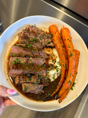 Filet Mignon with Red Wine Rosemary Reduction