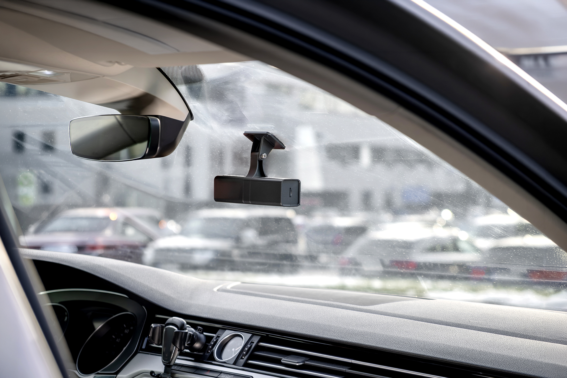 Lösung zur Aufzeichnung der Fahrzeug-Frontansicht