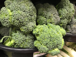 Potato Chips or Broccoli | A Little Distraction