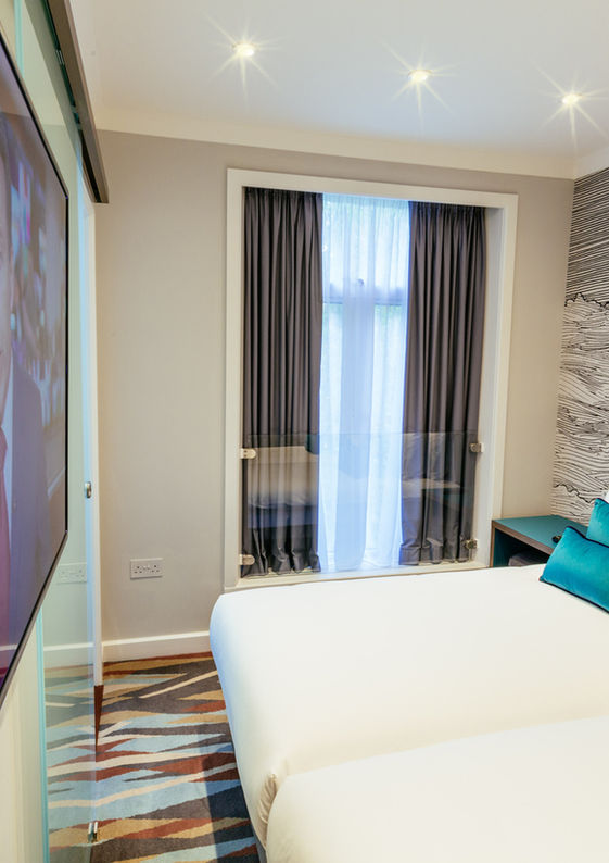 Twin Room at The Oliver Plaza Hotel