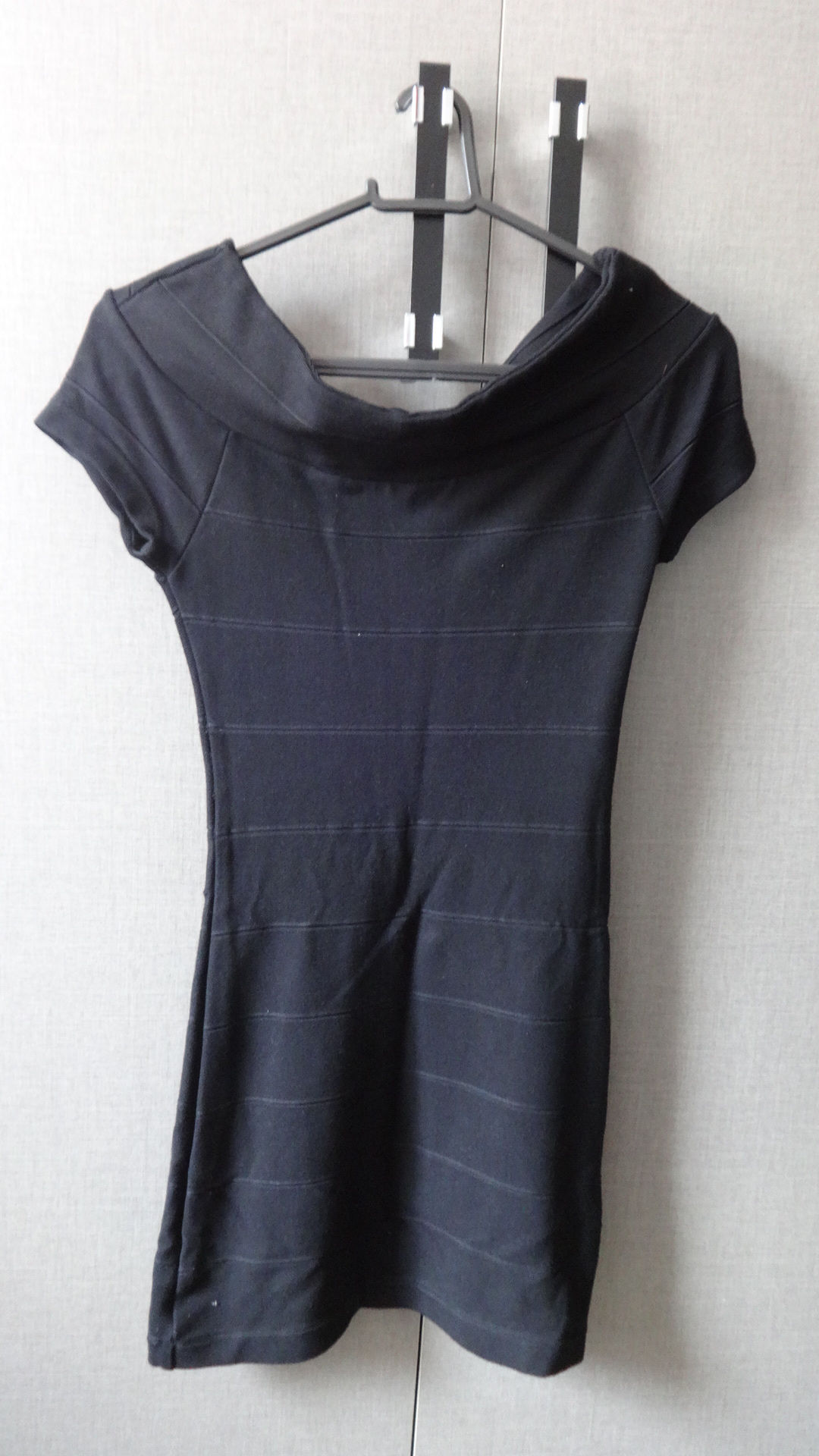 Vestido Handbook