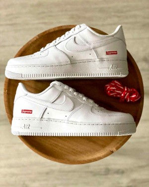 Nik_e Airforce 1 low X Supreme White