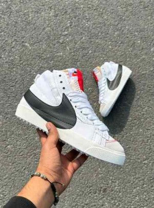 NIK.E MID BLAZER JUMBO