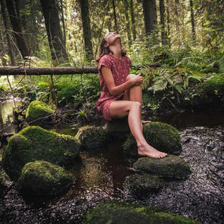 How Small Daily Practices Help Women Feel More Grounded and Connected