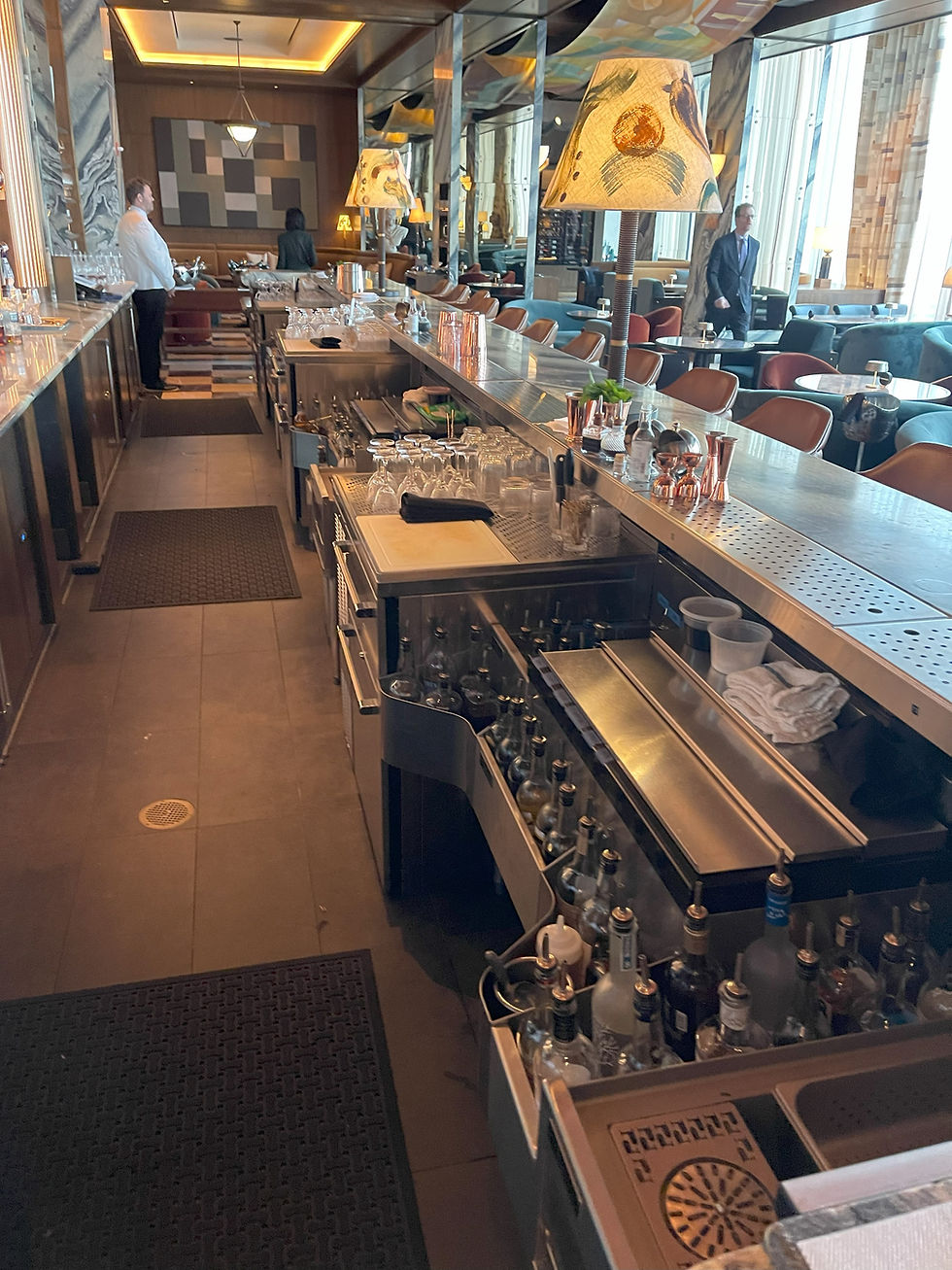 bar tre dita long view .jpg
