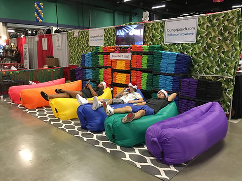 christmas booth_02.jpg