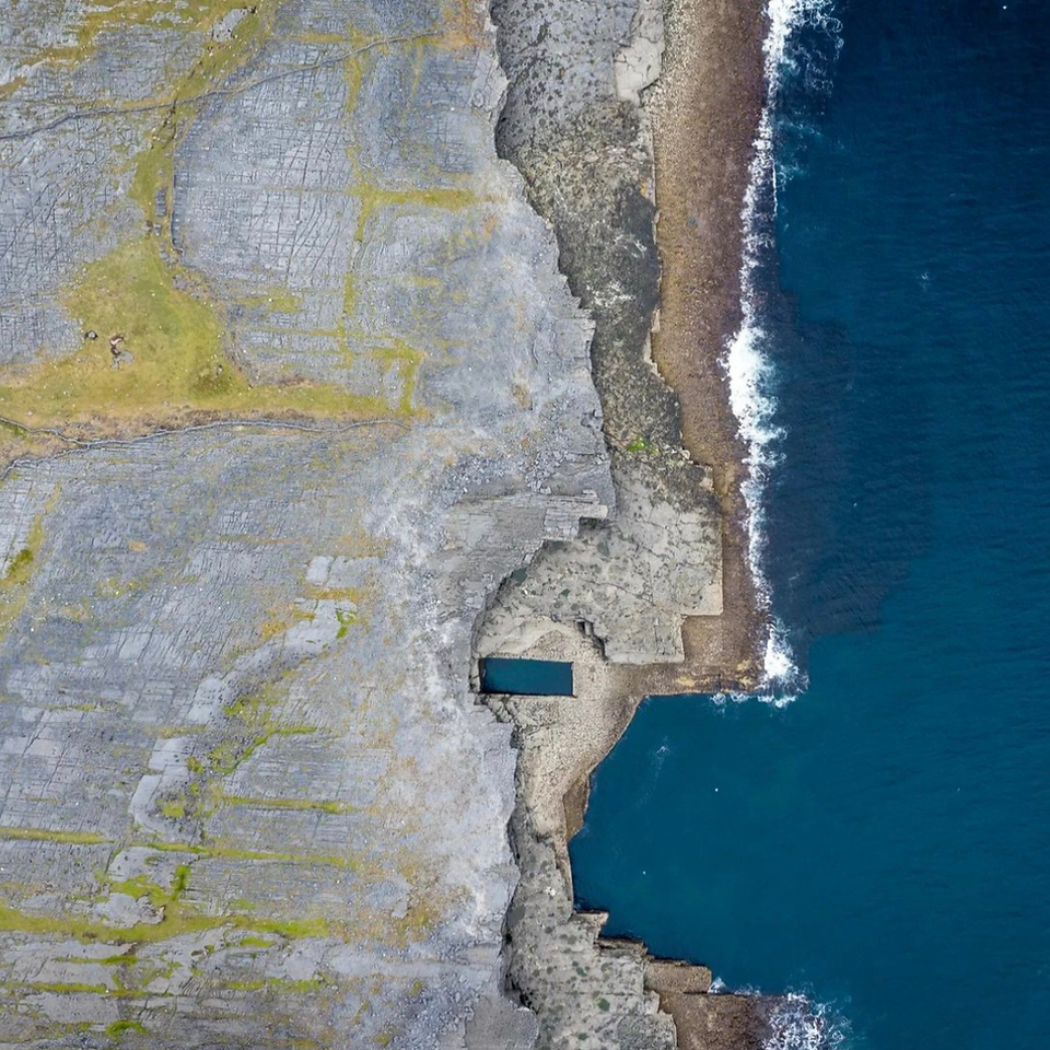 Poll na bPéist (The Wormhole) on Inis Mór