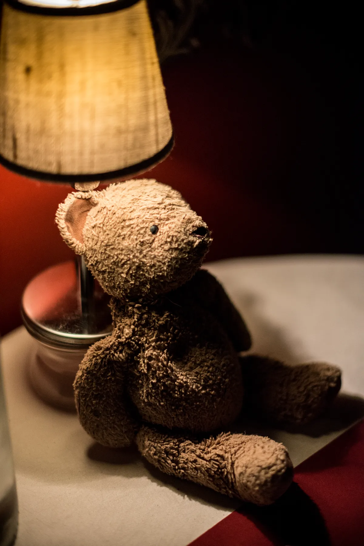 Photo mariage Savoie – détail ours peluche décoration mariage familial