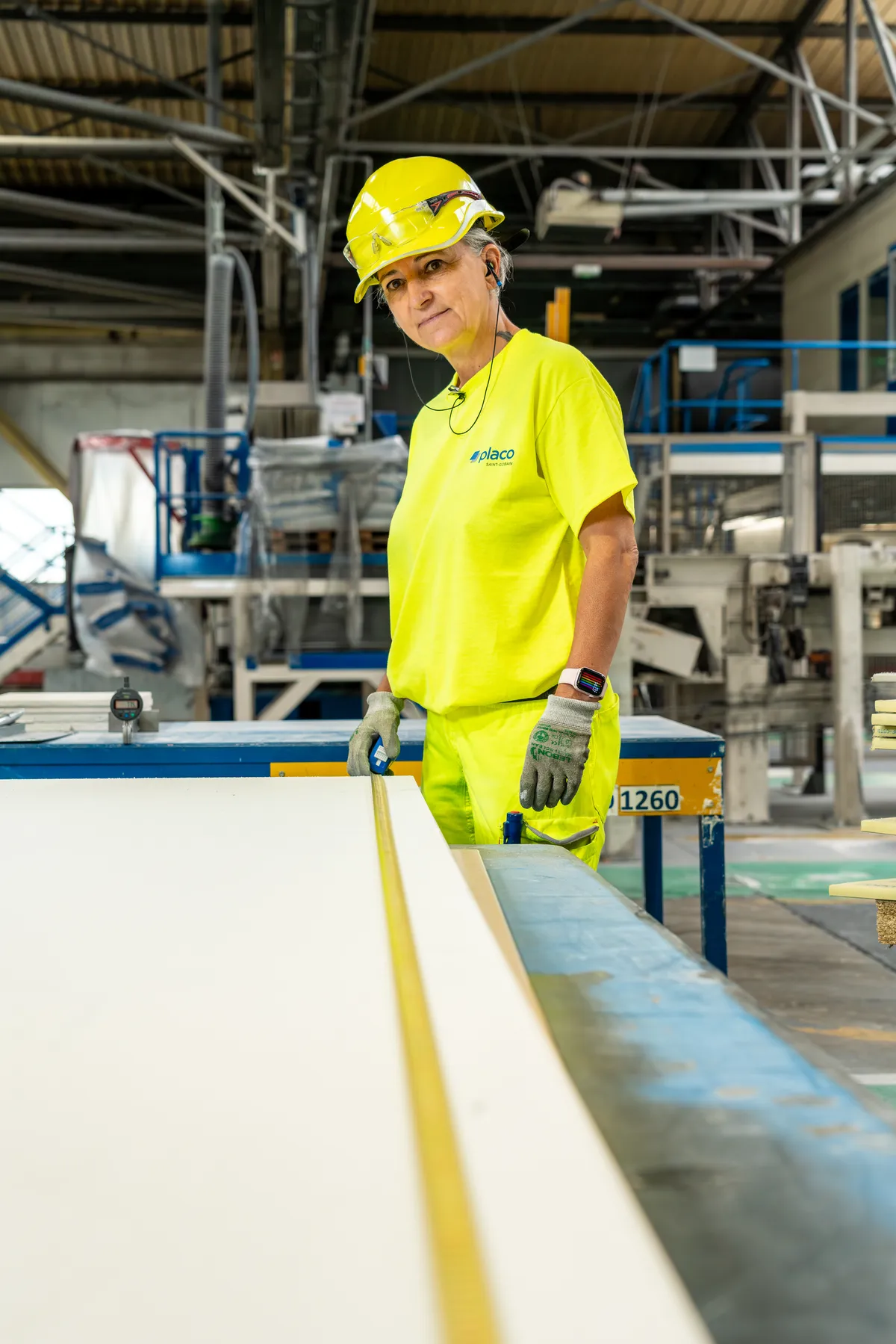 Communication visuelle entreprise Savoie – reportage photo équipe Placo Saint-Gobain Aix-les-Bains