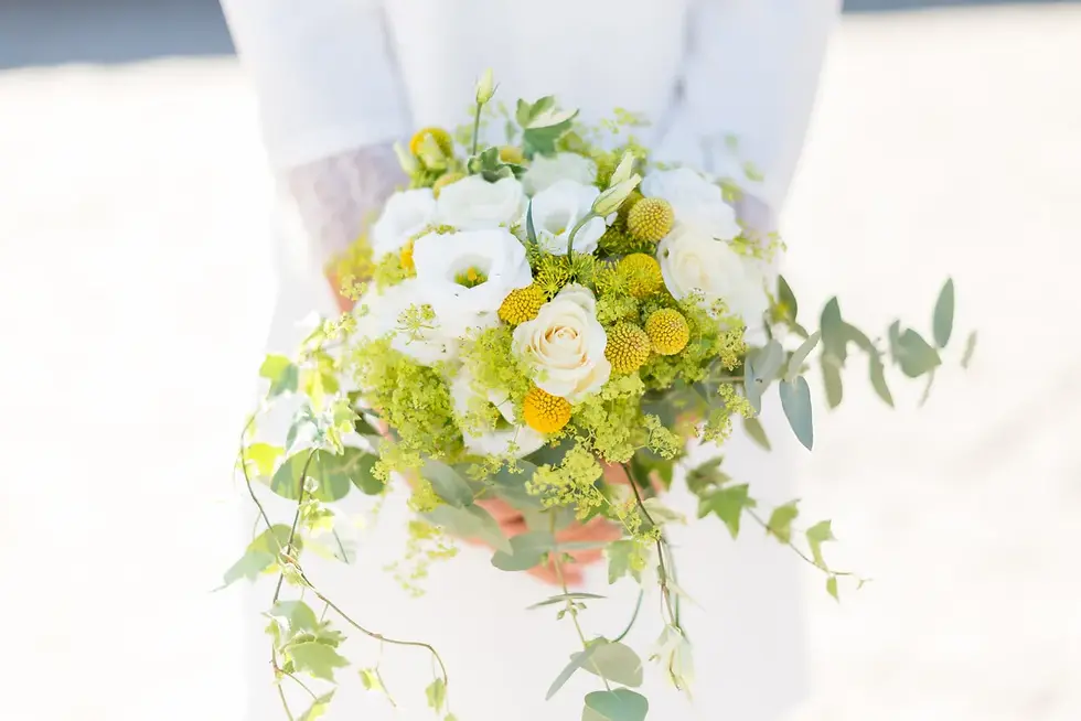 Photo mariage Chindrieux – bouquet mariée fleurs jaunes blanches mariage