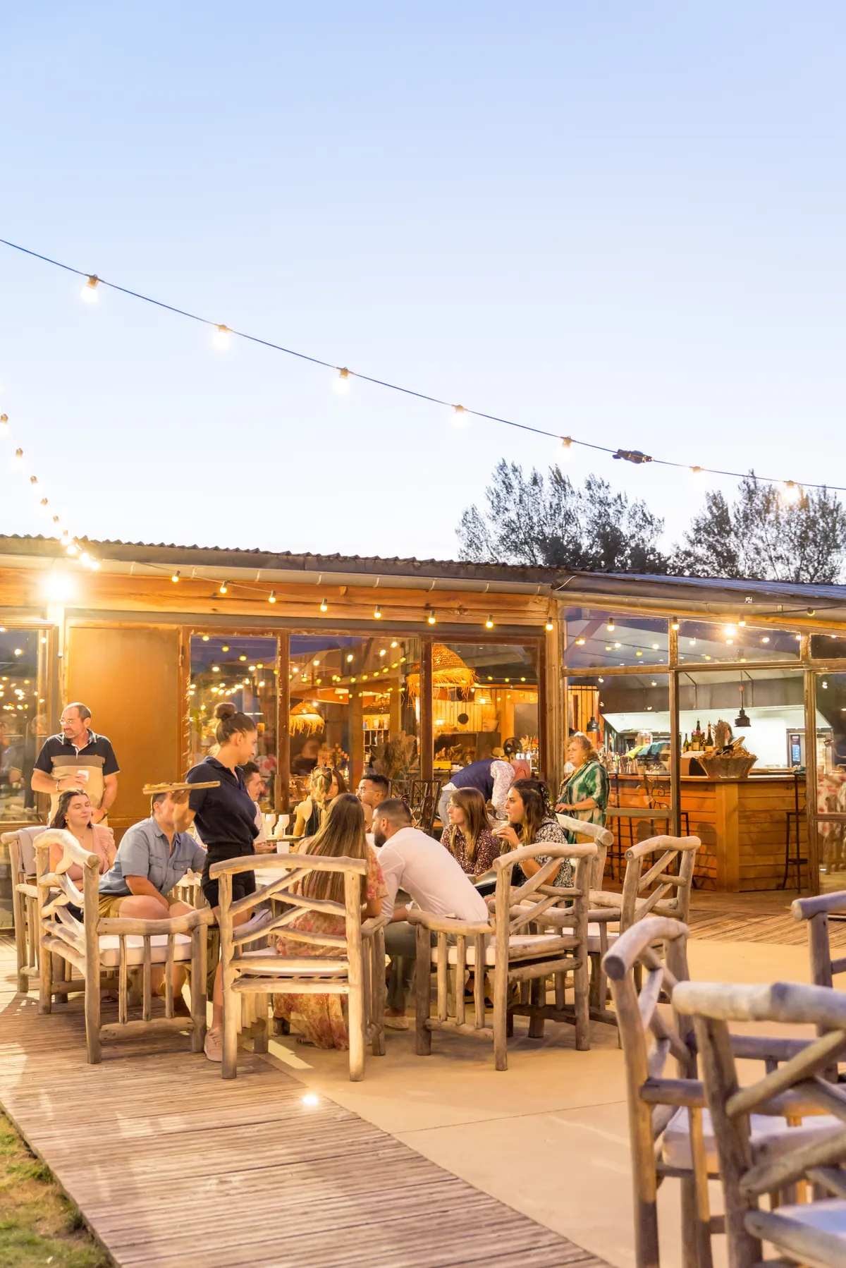 Photo mariage Savoie – vin d'honneur soirée ambiance mariage