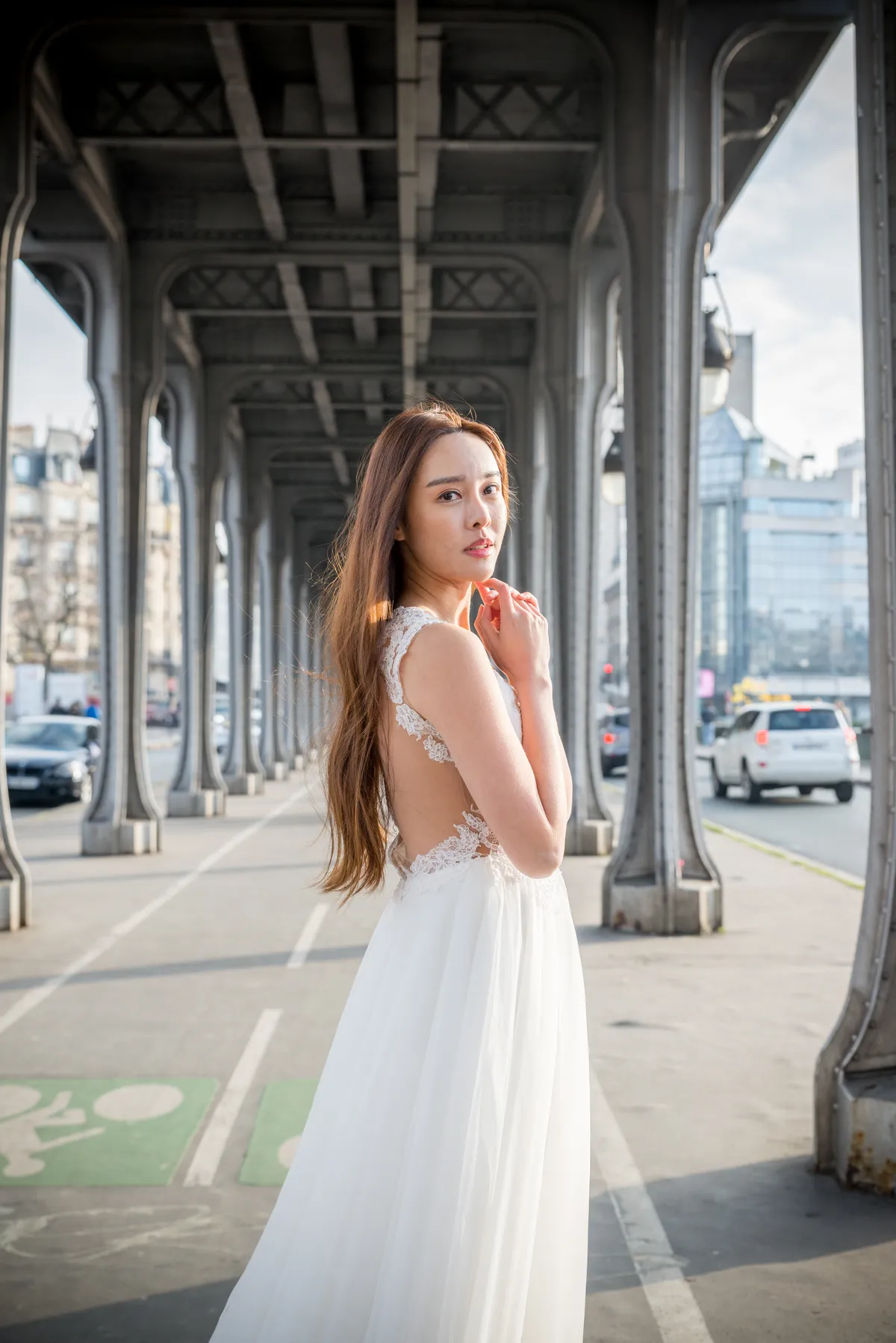 Photographe portrait mariage – femme en robe de mariée