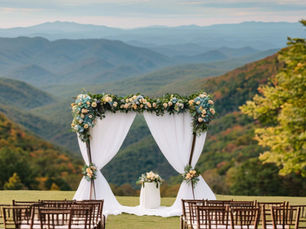 The natural elegance of the Blue Ridge Mountains sets the scene for this wedding in Virignia