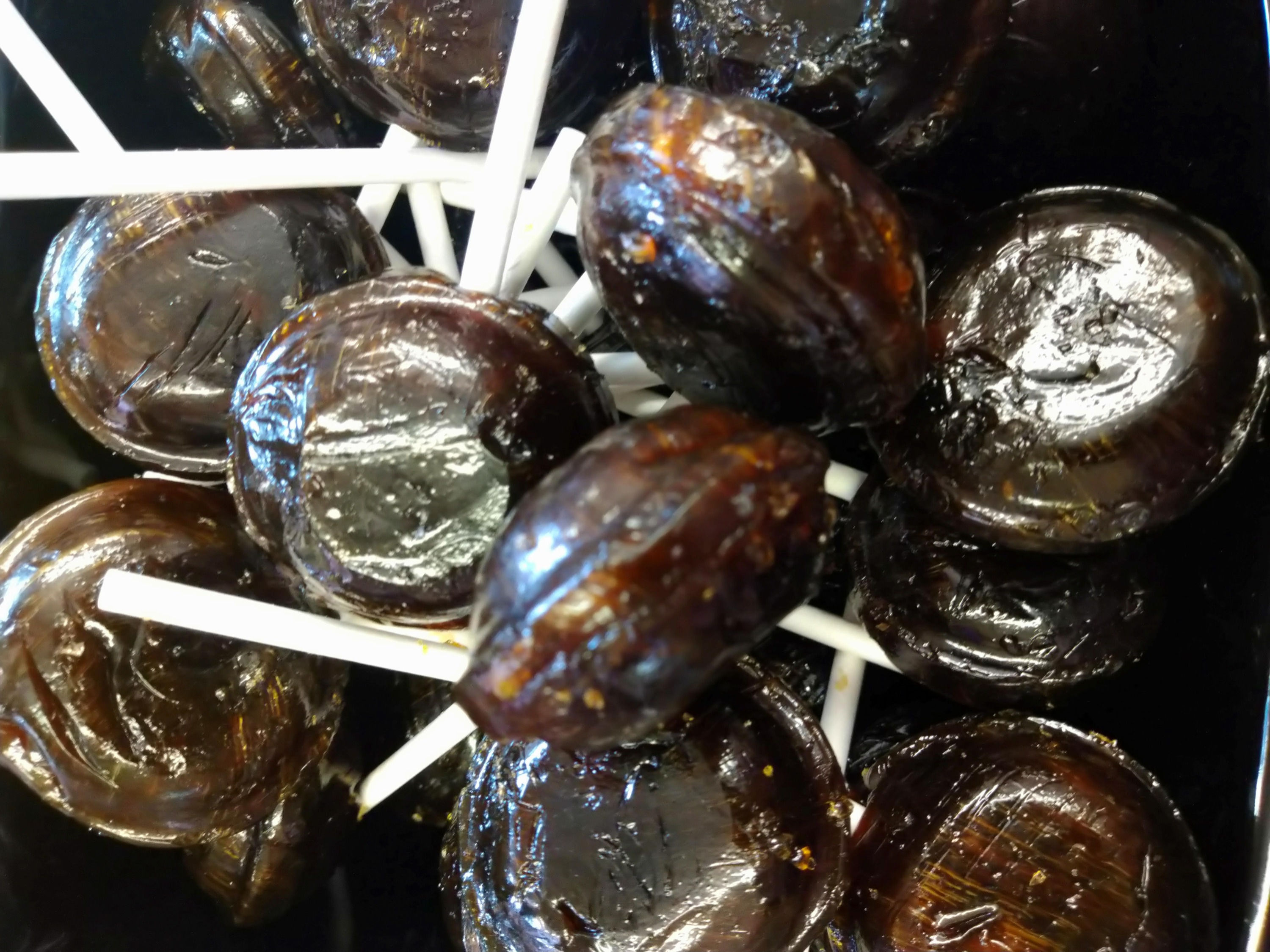 Treacle Mega Lollies (Joseph Dobson)