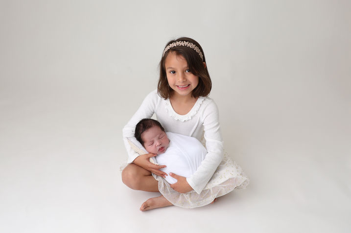 sister, baby, brother, white, minimal, simple, elegant