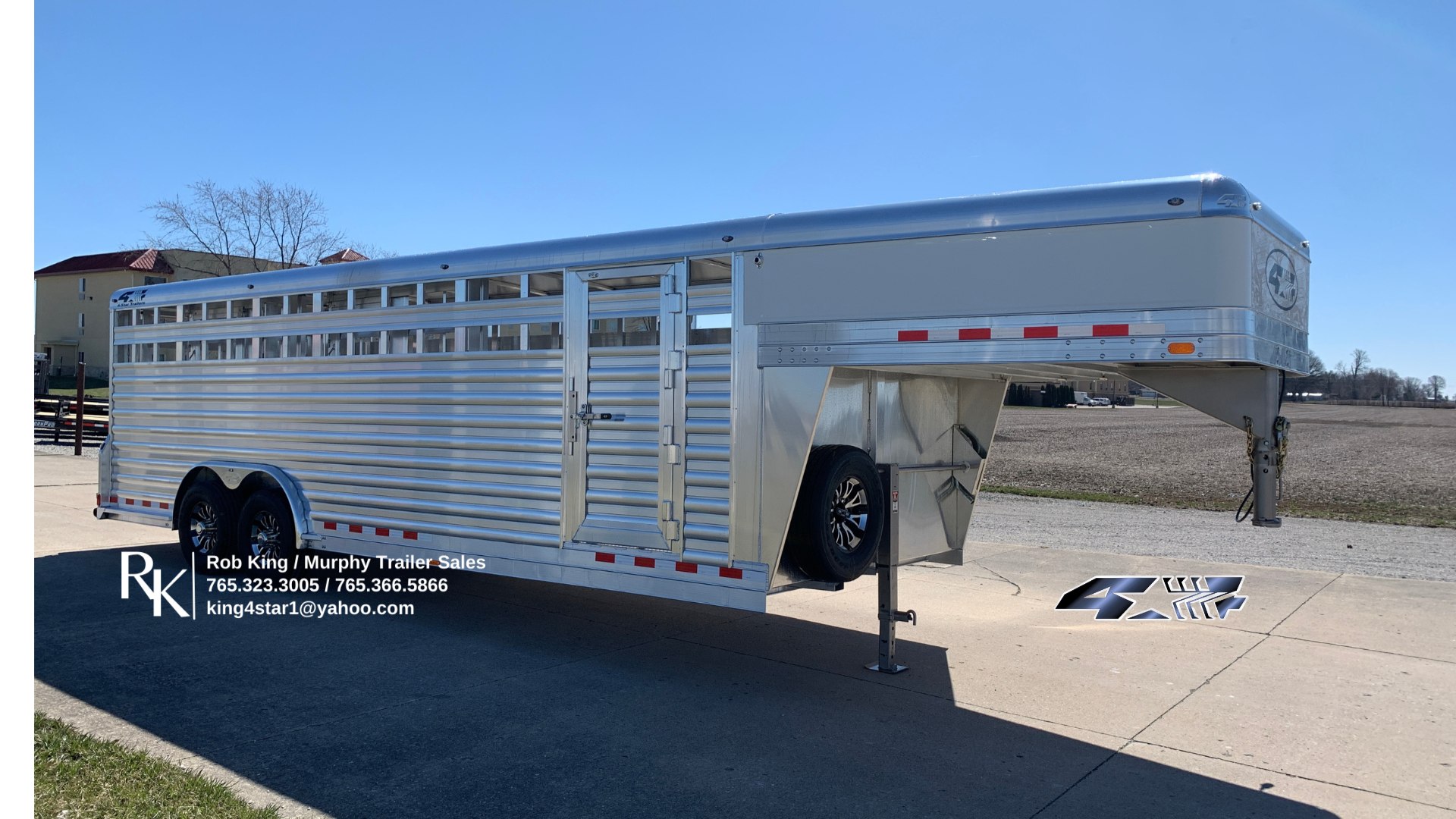 2025 4-Star Trailers 24' Livestock Gooseneck