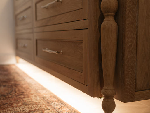Creating High-End Custom Cabinets for a Touch of Elegance