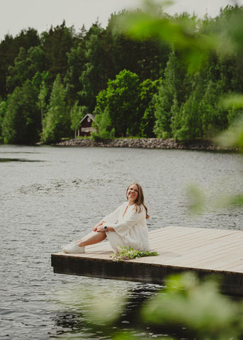 laiturilla yrityskuvaus henkilökuvaus