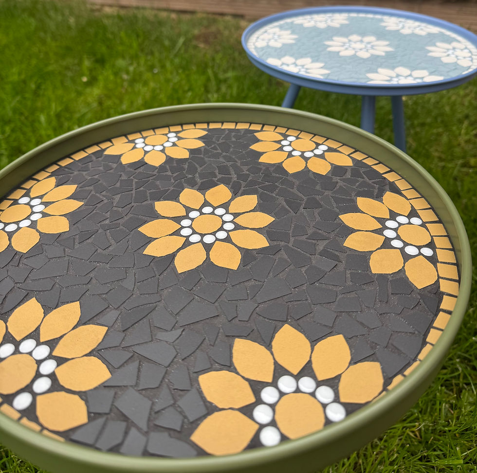 Thumbnail: Mosaic side table kit 