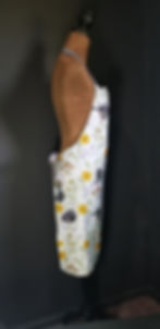 Thumbnail: Cats With Flowers Apron