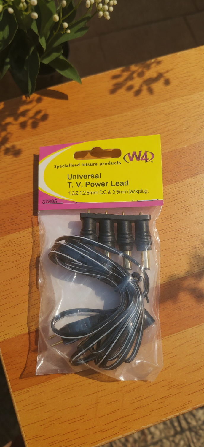 W4 Universal T.V. Power Lead 1.3/2.1/2.5mm DC & 3.5mm jackplug in package.