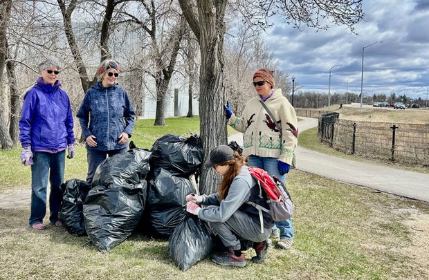 Caring for the Urban Seine River Greenway. Building Community Together.