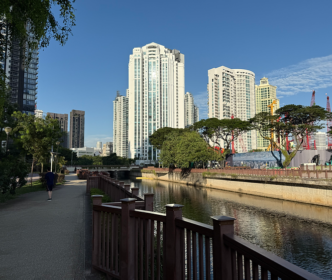 Promenade Peak along Singapore River