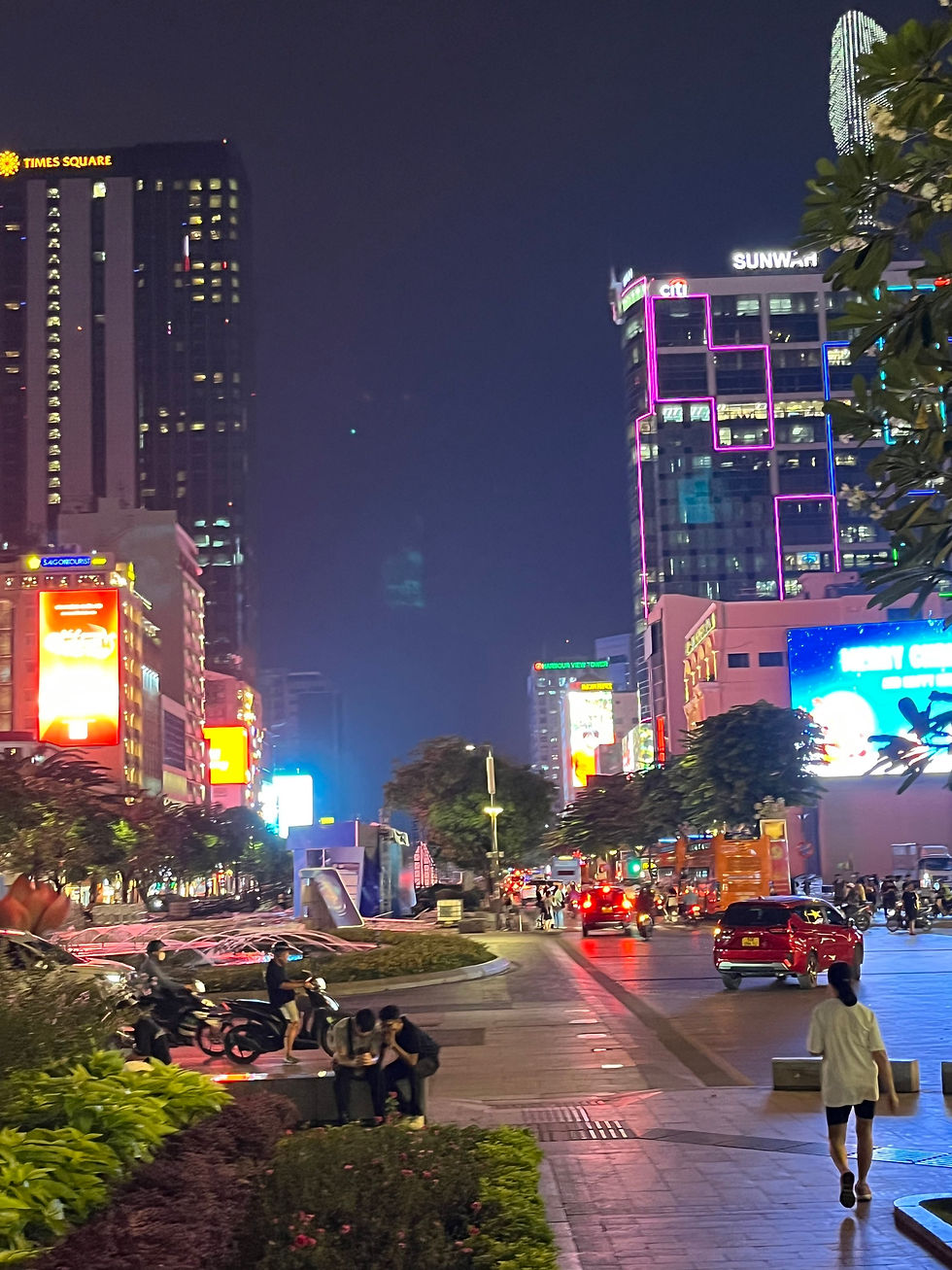Market & Saigon by night