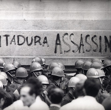 ditadura foto principal.jpg