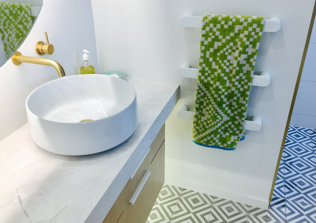 Adding interest & texture with tiles