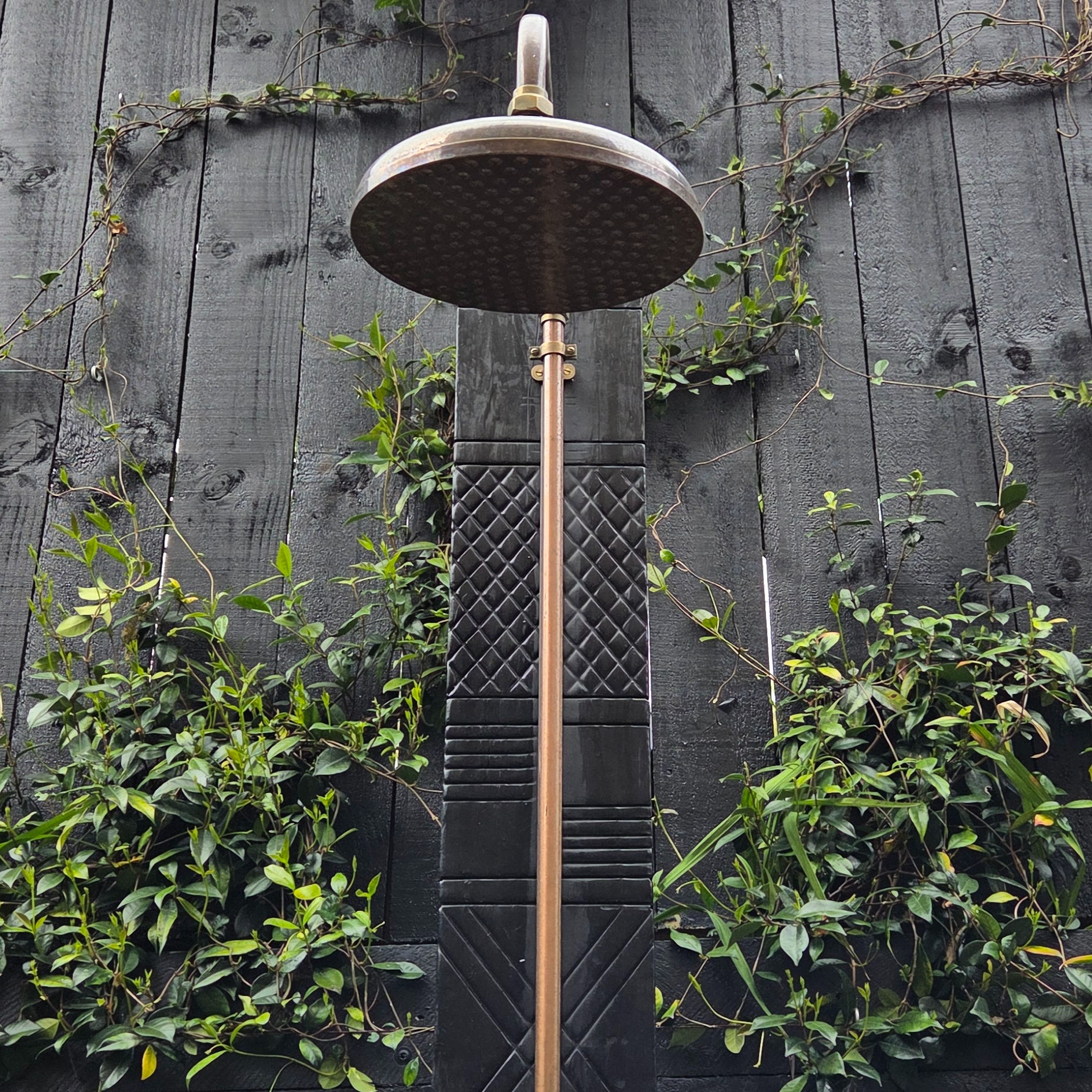 OUTDOOR SHOWER POST + BASE