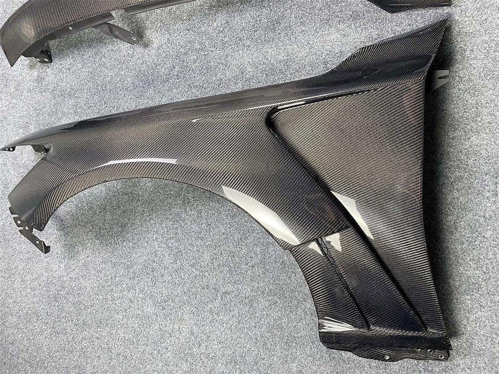Thumbnail: Infiniti Carbon Fiber Vented Fenders